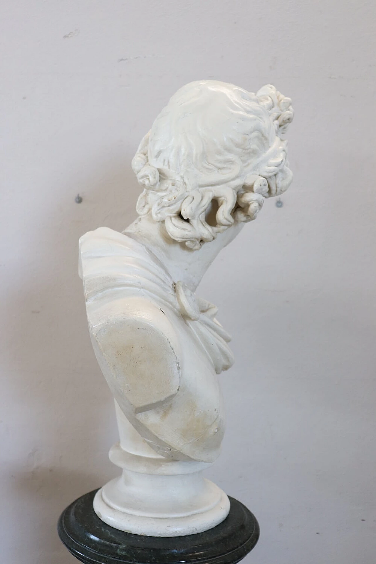 Busto in gesso di Apollo in stile Neoclassico, anni '40 5