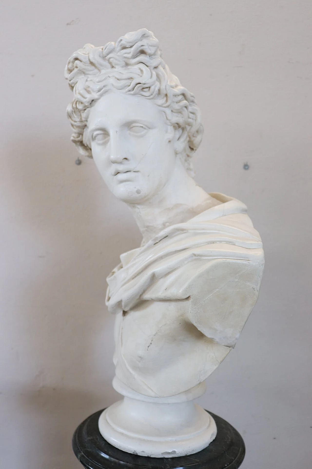Busto in gesso di Apollo in stile Neoclassico, anni '40 8