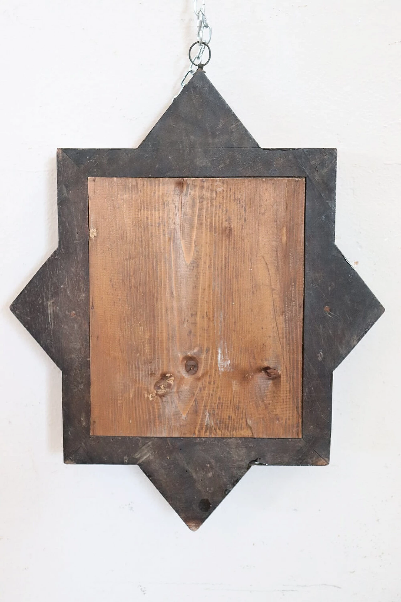 Walnut mirror with star-shaped frame, early 19th century 5