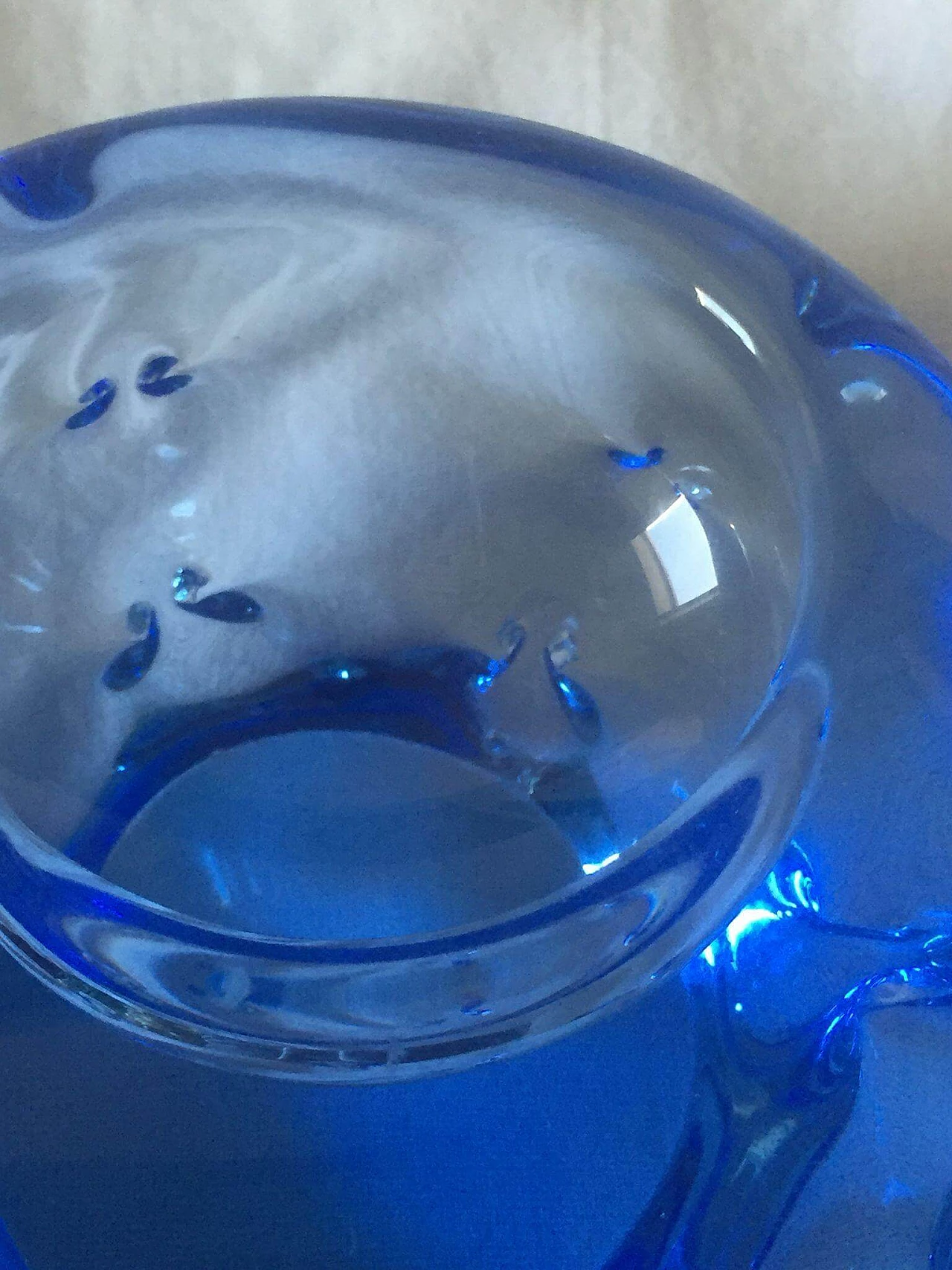 Barovier style blue Murano glass ashtray, 1970s 4