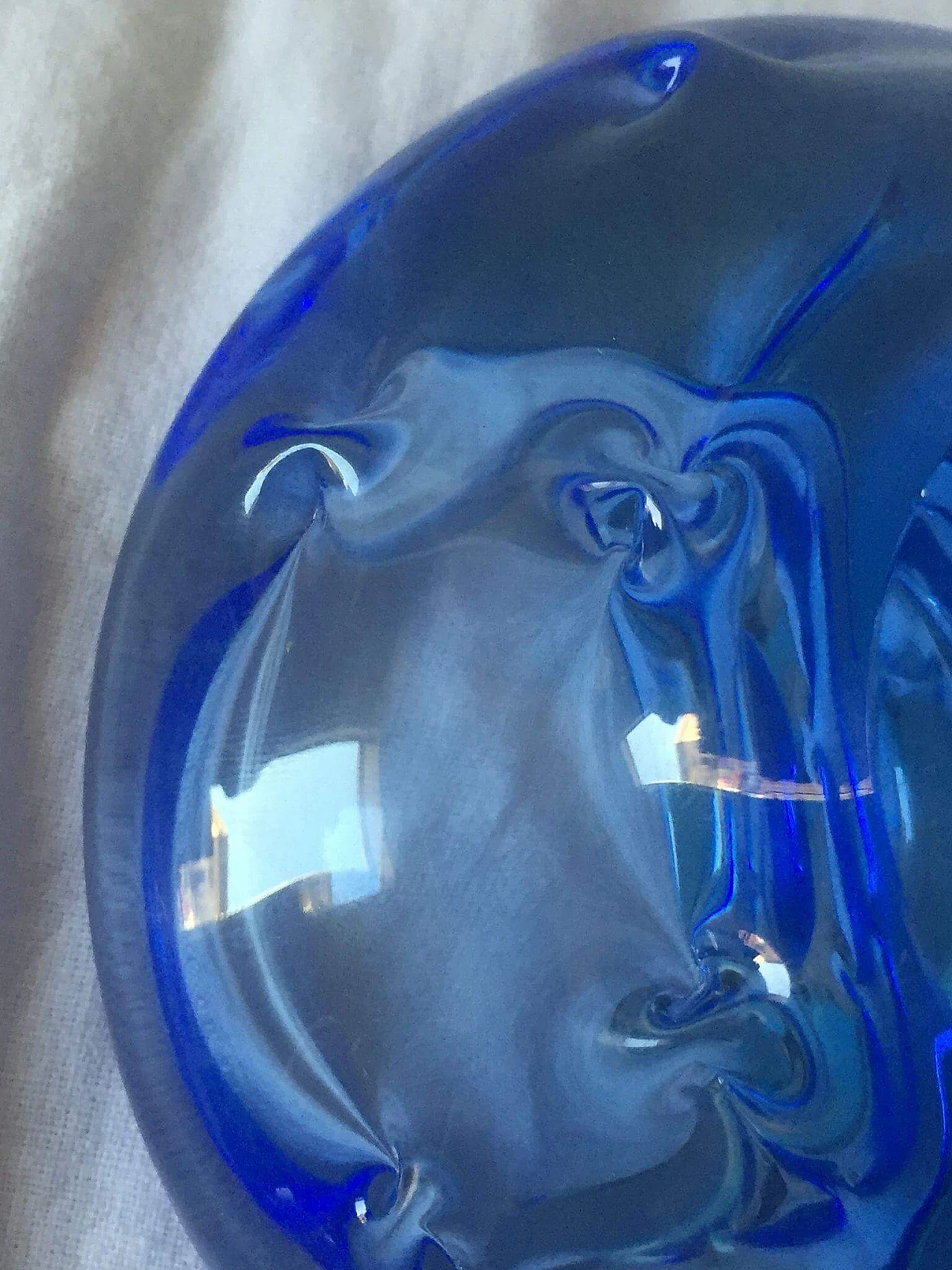 Barovier style blue Murano glass ashtray, 1970s 7