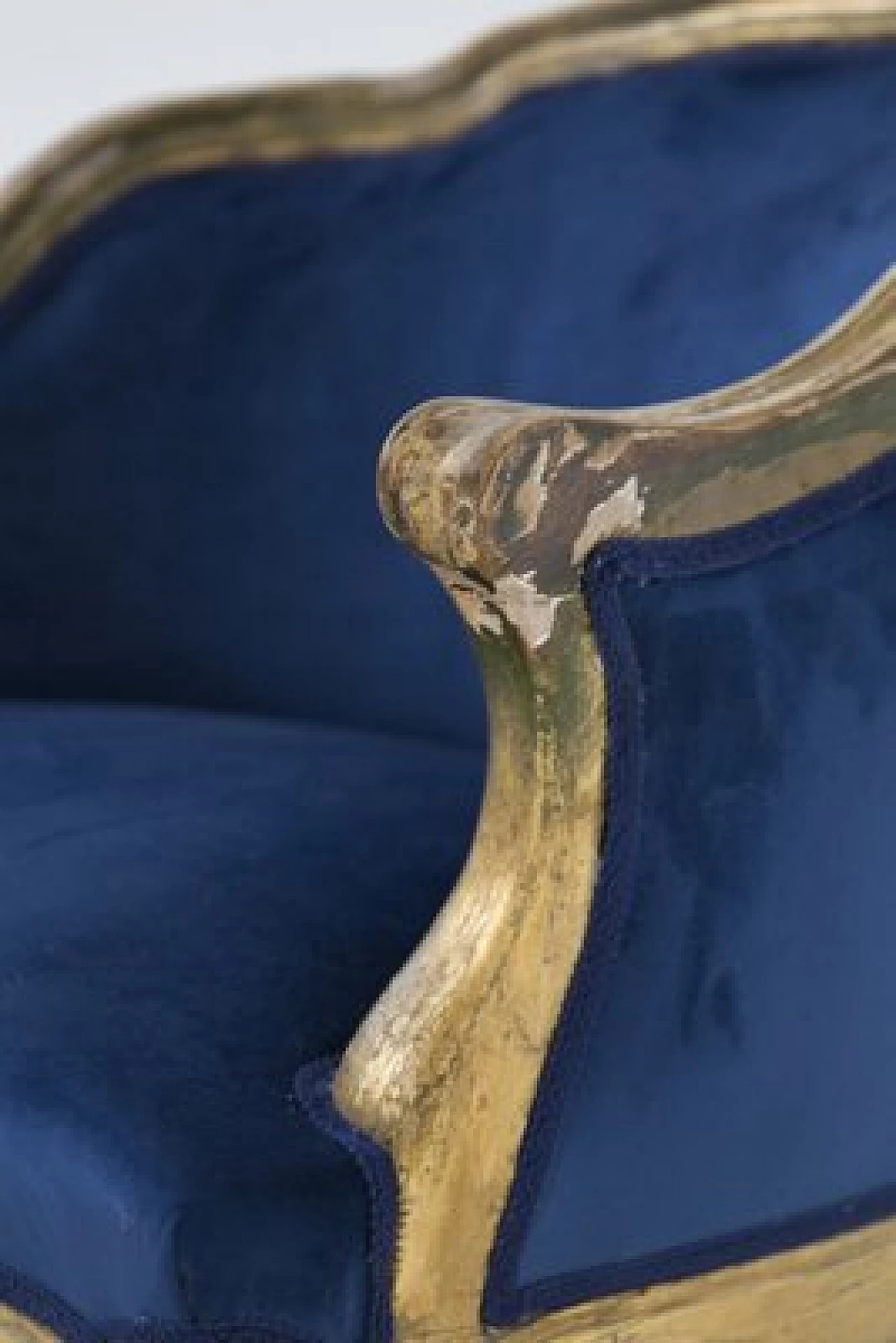 Poltrona in velluto blu e legno dorato, '800 7