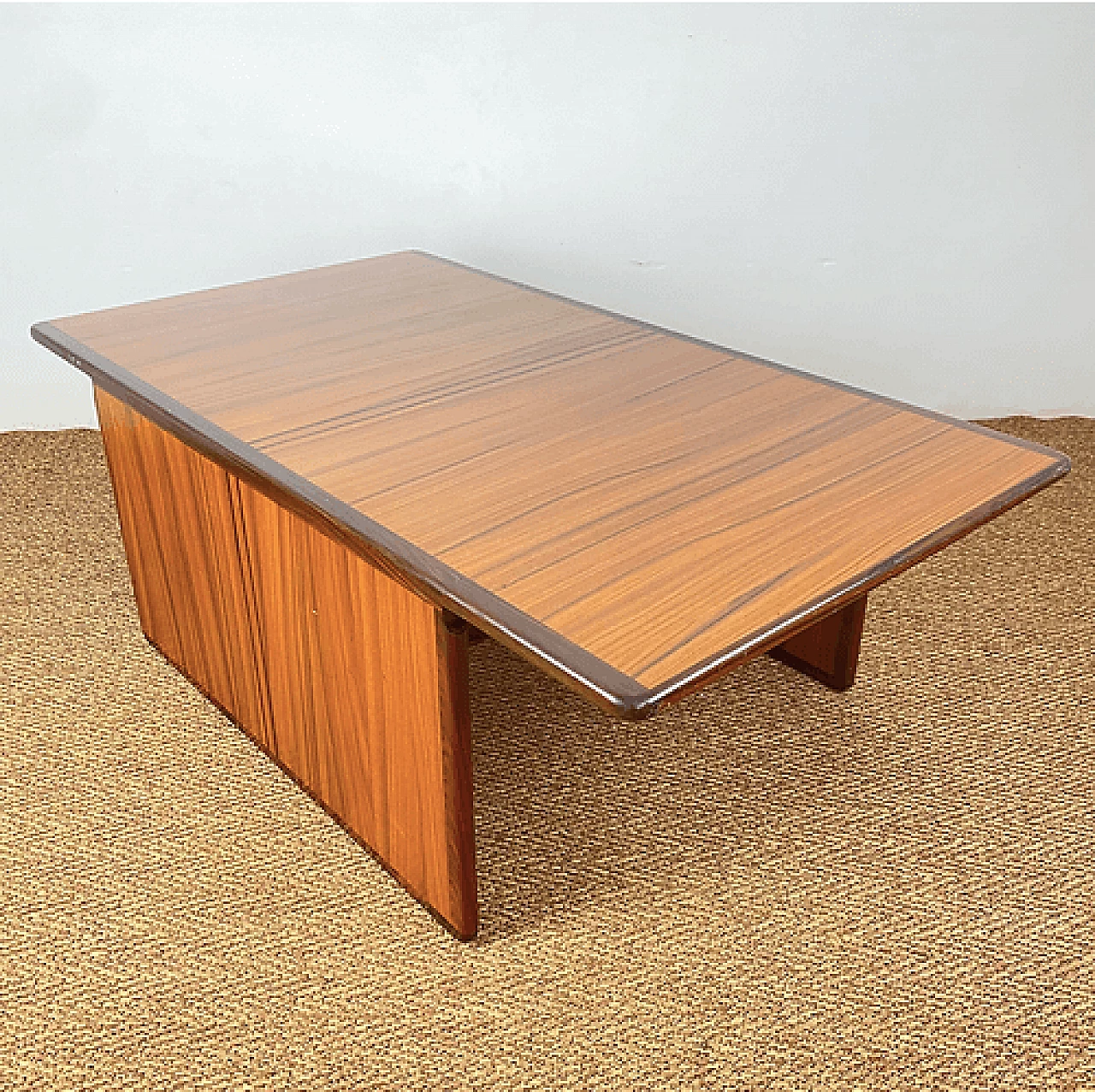 Artona coffee table in solid rosewood by Afra and Tobia Scarpa for Maxalto, 1960s 5