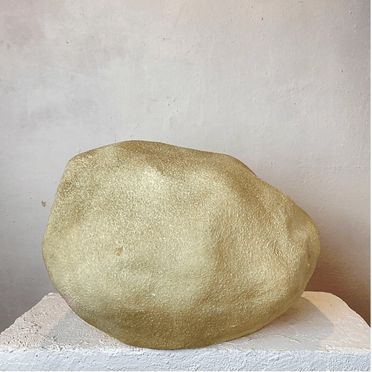 Lampada da tavolo Sasso di André Cazeneuve per Atelier A, anni '70 4