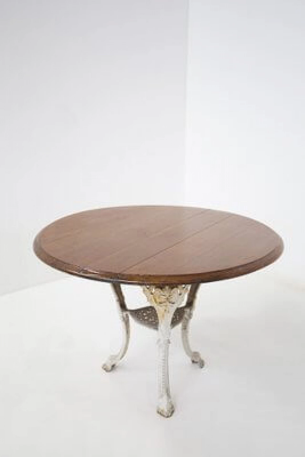 Victorian white cast iron and wood table, 19th century 11