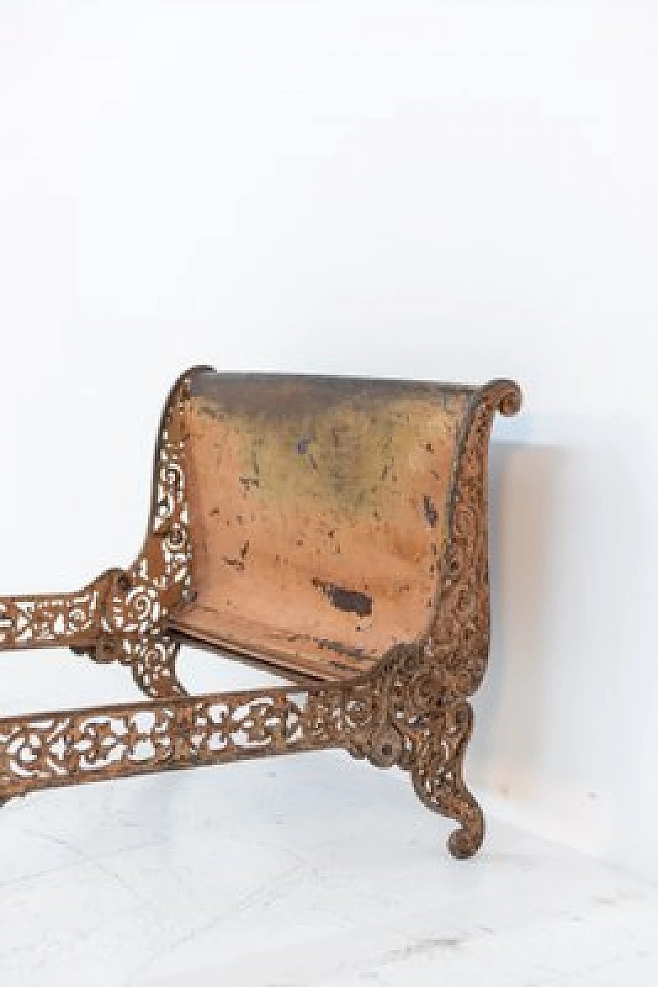 Wrought iron style single bed, 19th century 9