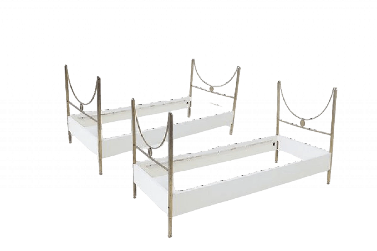 Pair of D90 beds in wood and brass by Carlo De Carli for Luigi Sormani, 1960s 9