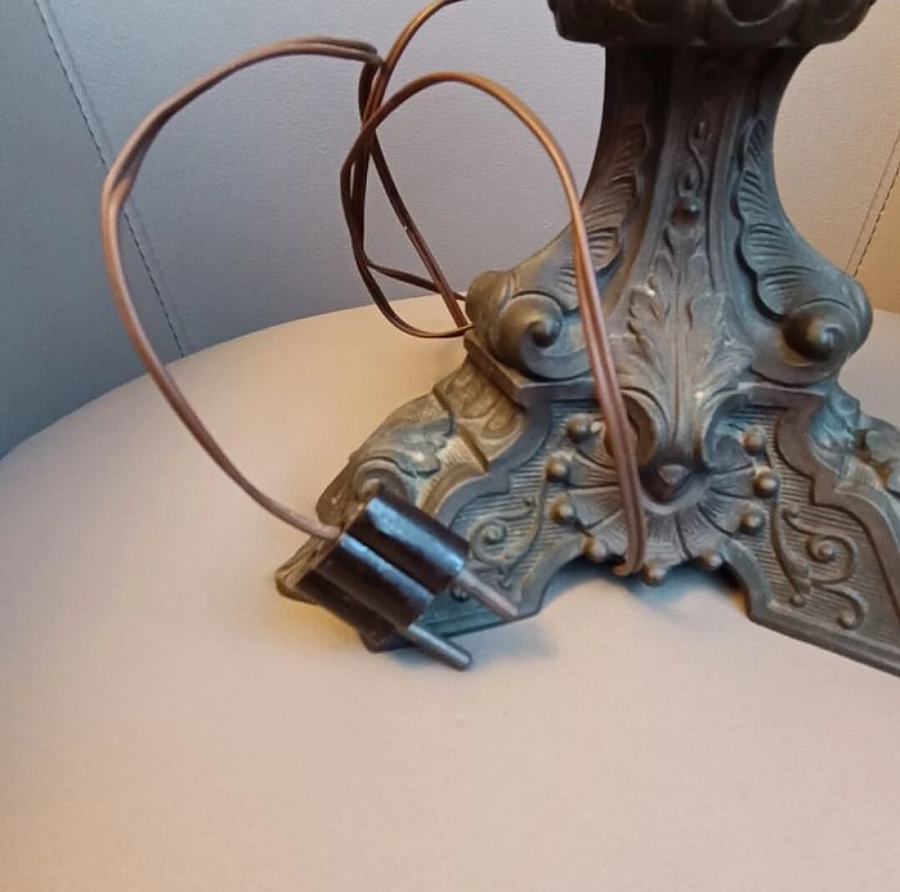 Lampada a olio elettrificata con base in bronzo, anni '30 6