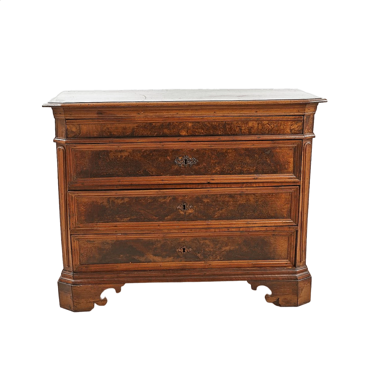 Three-drawer wooden chest of drawers, 17th century 12