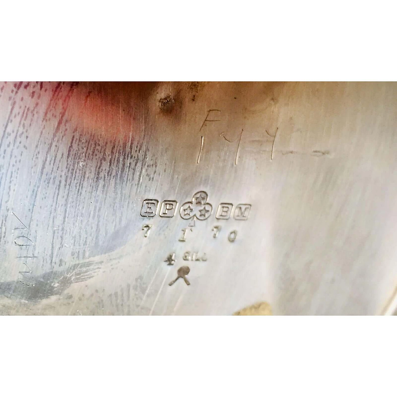 Teiera in argento con decorazioni incise di Electro Plated Britannia Metal, seconda metà '800 12