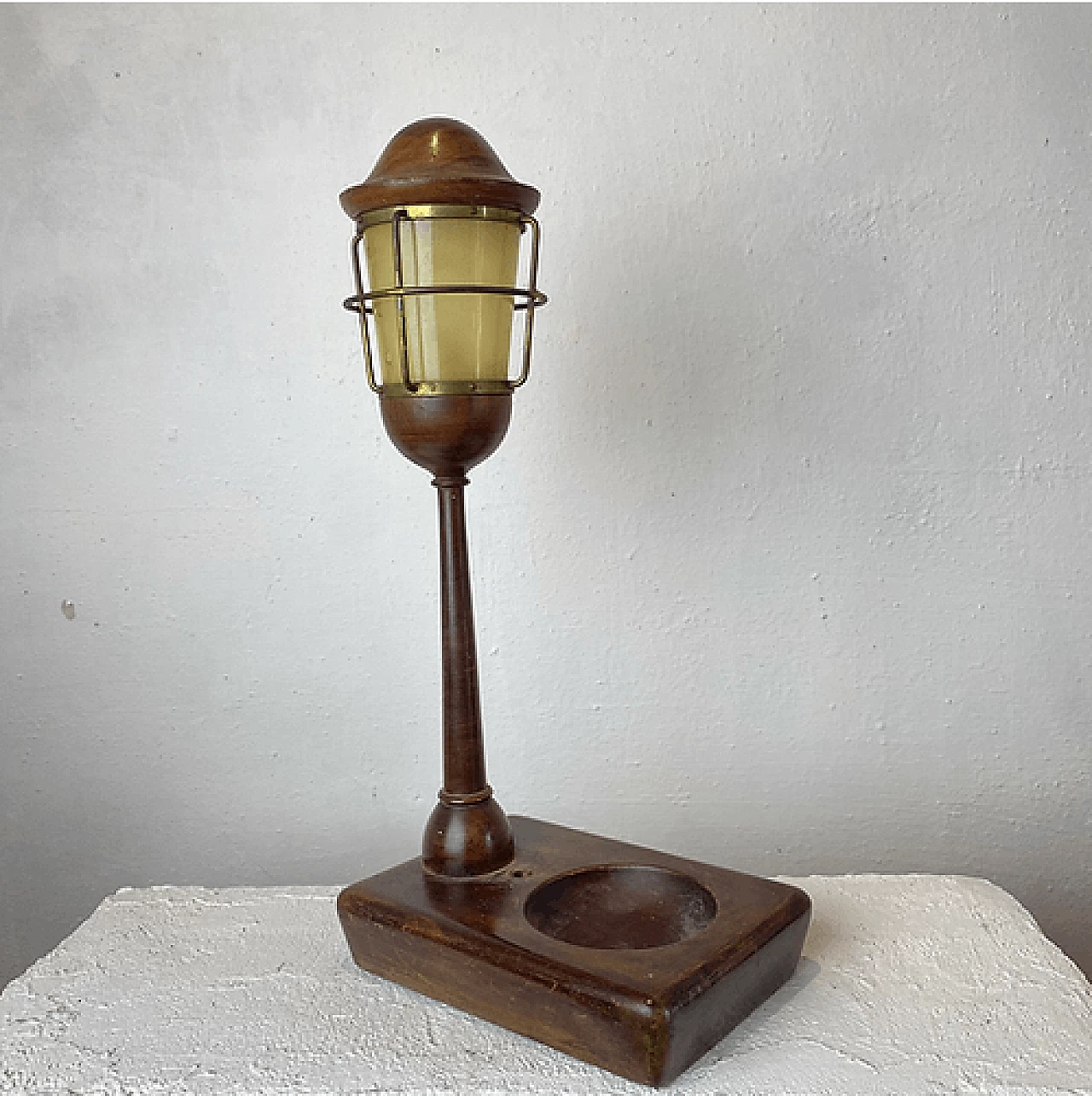 Lampada da tavolo a forma di lampione di Aldo Tura, anni '50 6