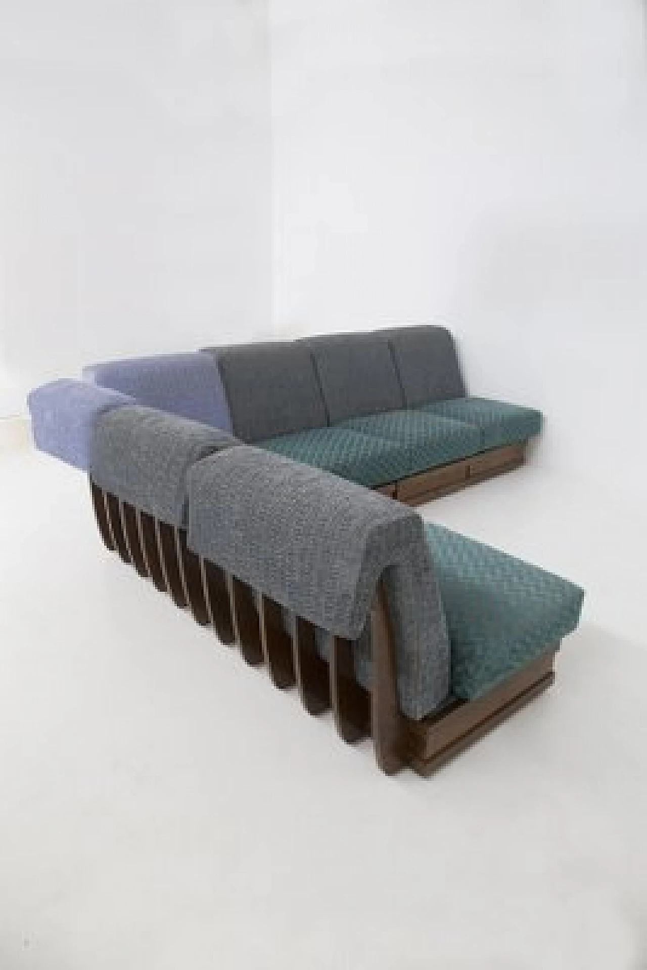 Modula sofa in wood and fabric by Luciano Frigerio, 1970s 10