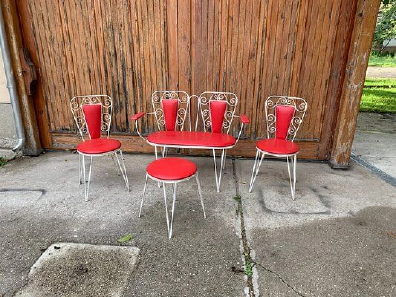Coppia di sedie, panchina e tavolino da esterno, anni '60 4