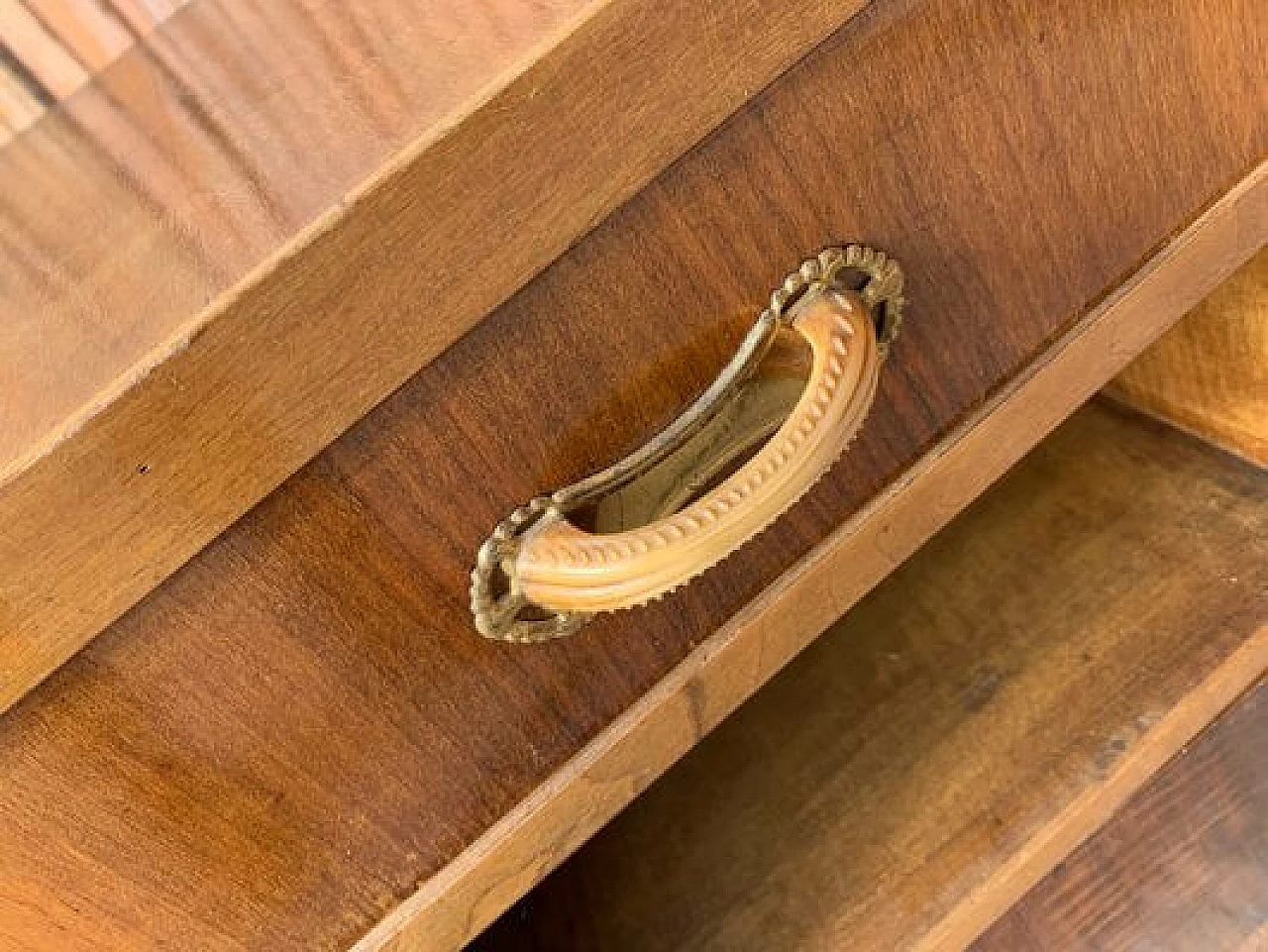 Coppia di comodini Art Déco con tre scomparti, anni '30 5