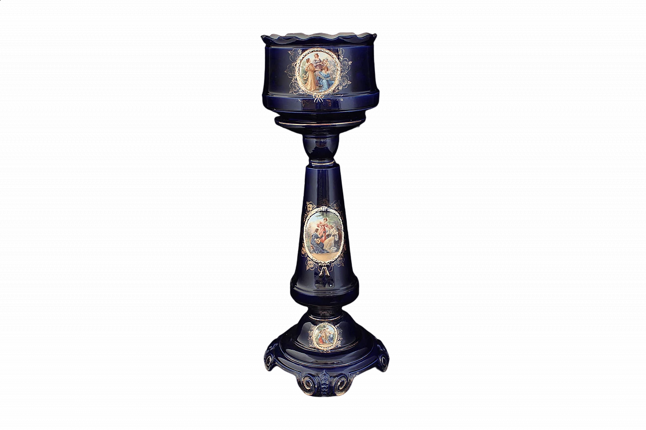 Vaso con colonna in ceramica blu con decalcomanie, anni '20 4