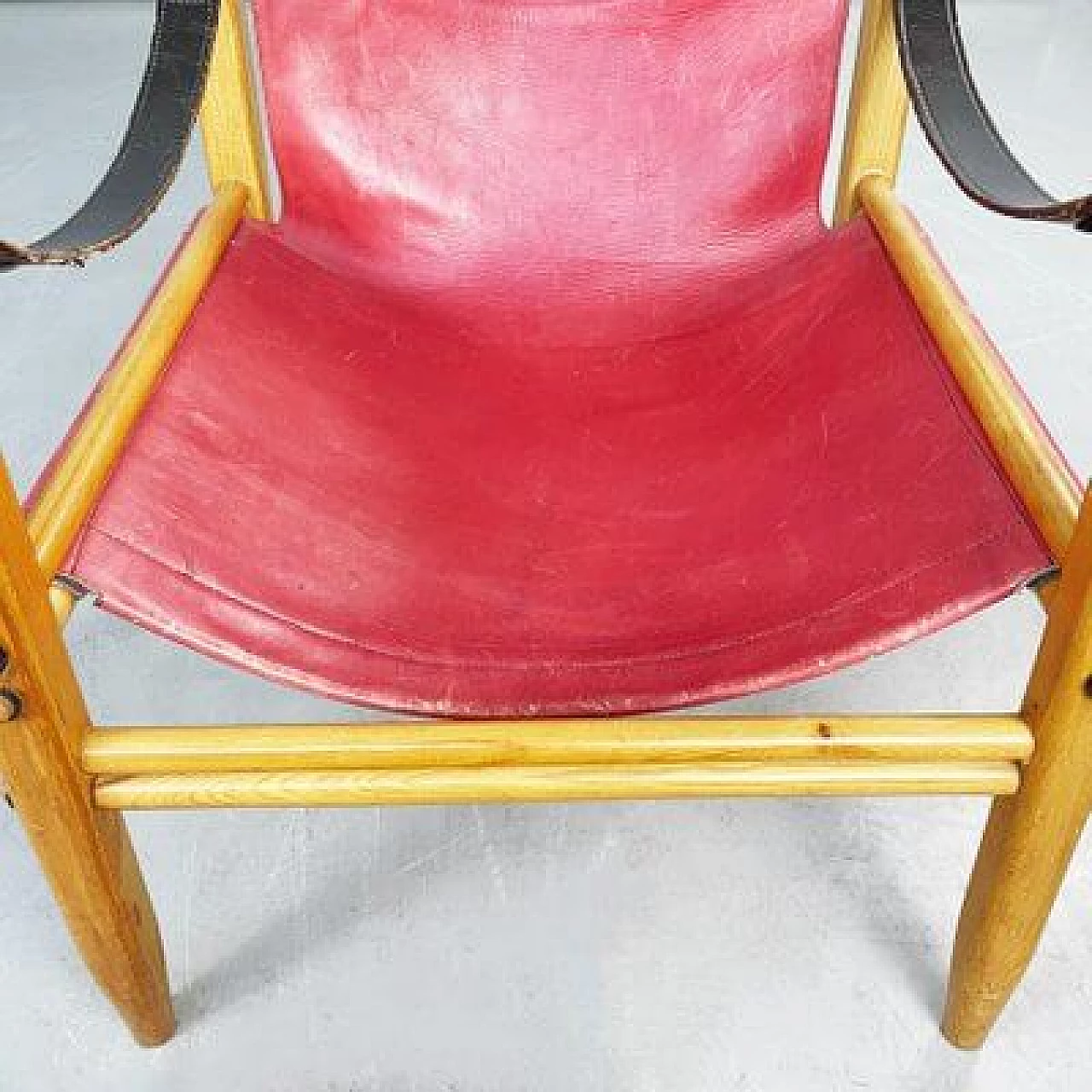 Oasi 85 leather and wood armchair attributed to Legler for Zanotta, 1960s 7
