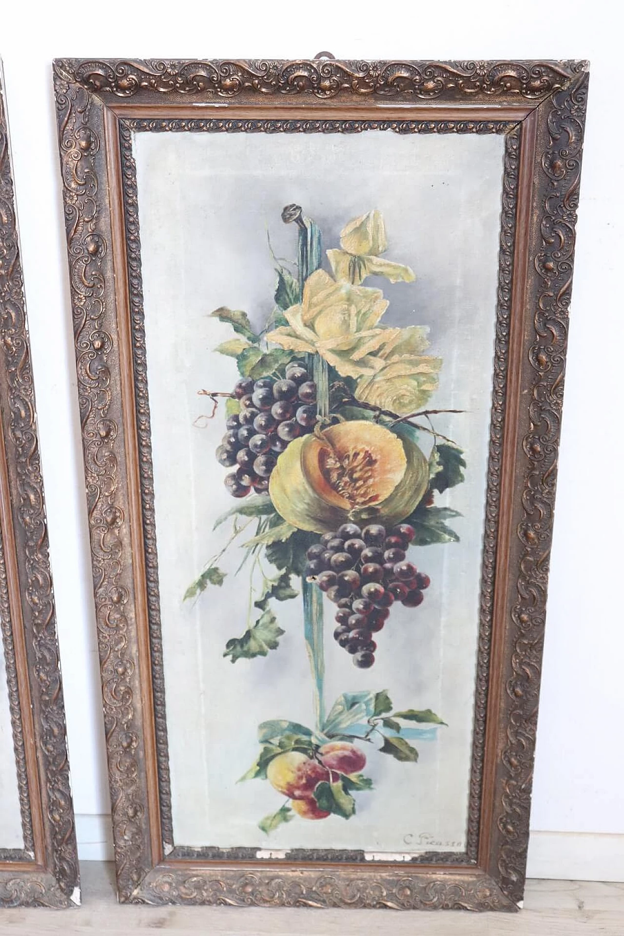 Coppia di dipinti a olio con nature morte di fiori e frutta, inizio '900 2