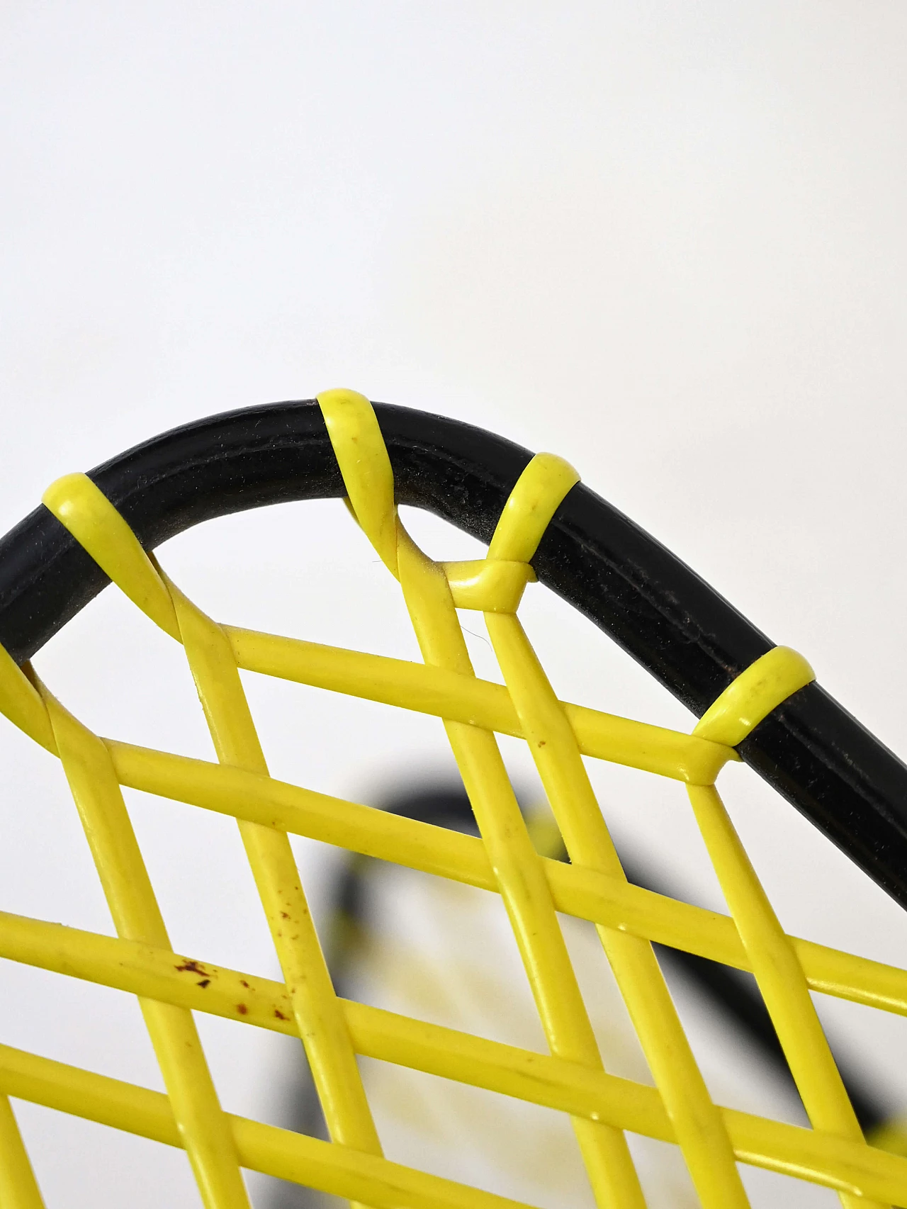 Metal and woven plastic magazine rack, 1970s 8