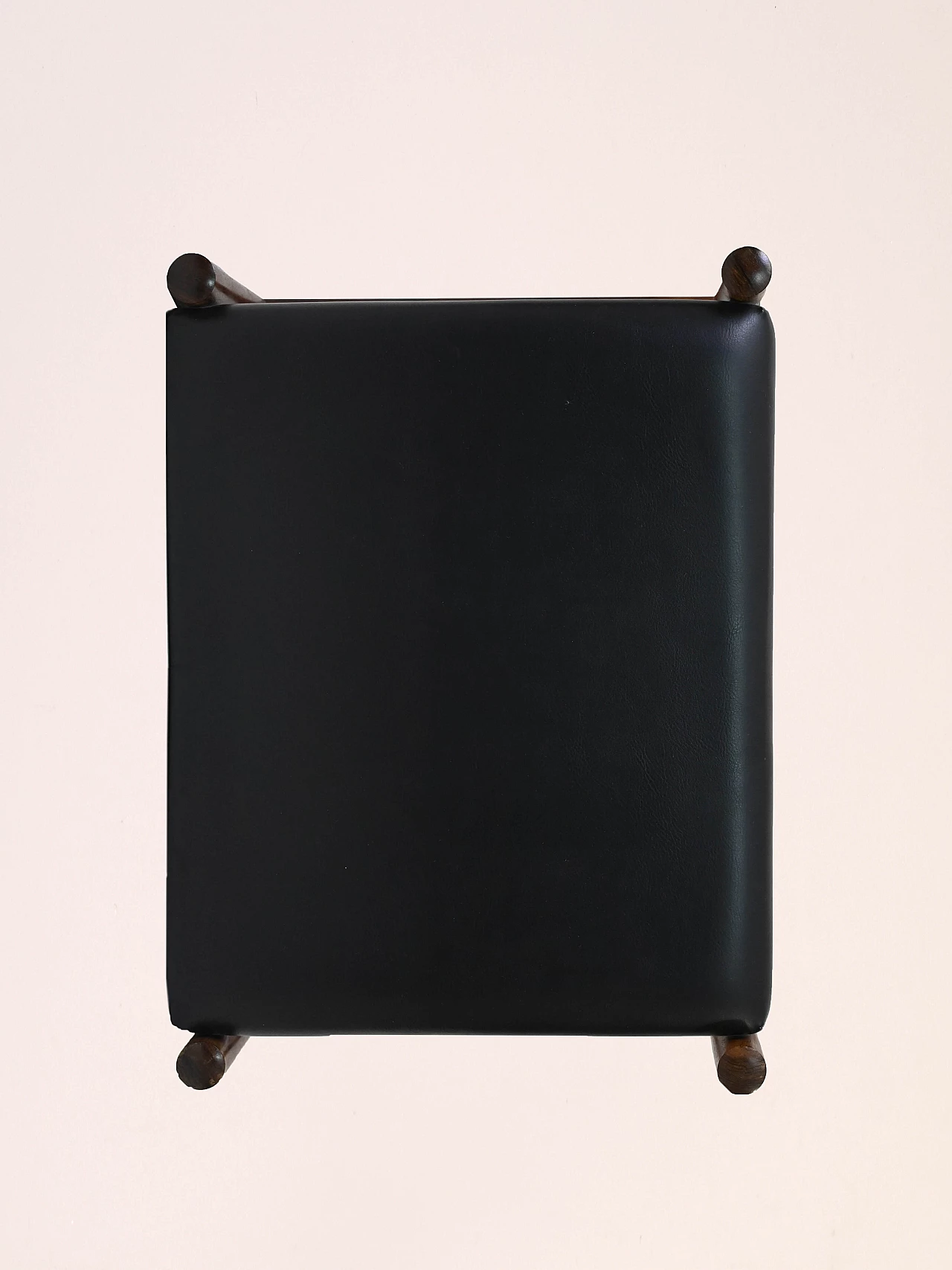 Sgabello danese in palissandro e pelle, anni ’60 9