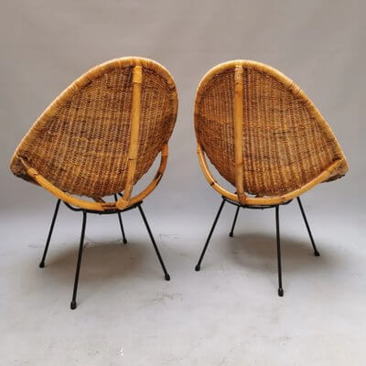 Coppia di poltrone in rattan, anni '50 5