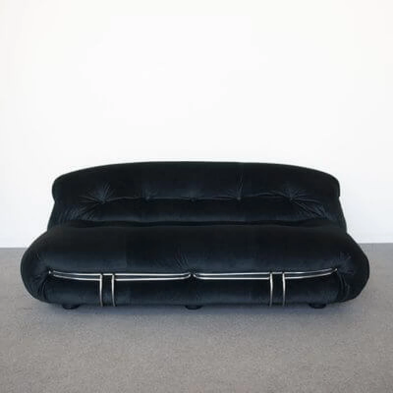 Soriana sofa in black velvet by Afra and Tobia Scarpa for Cassina, 1970s 10