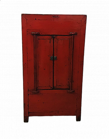 Red lacquered wooden closet, 19th century