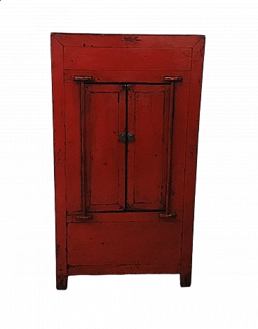 Red lacquered wooden closet, 19th century