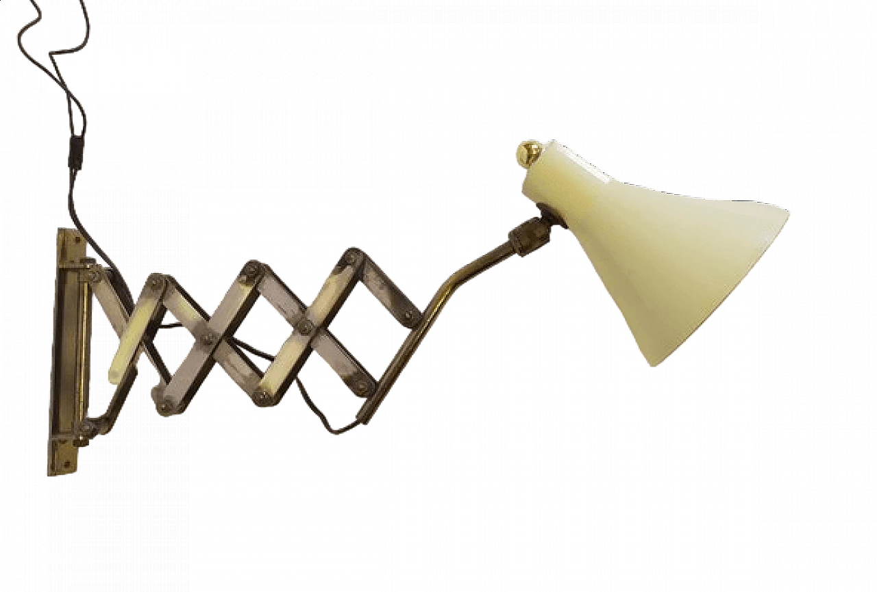 Lampada gialla a forbice in metallo, anni '50 8