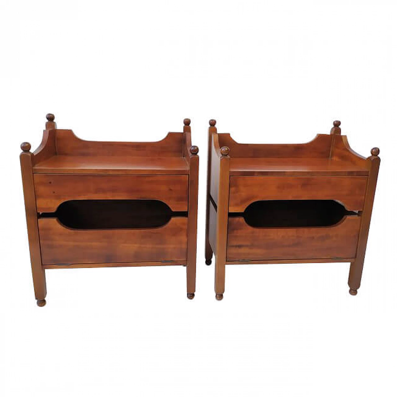 Pair of bedside tables attributed to Luigi Caccia Dominioni for Azucena, 1960s 9