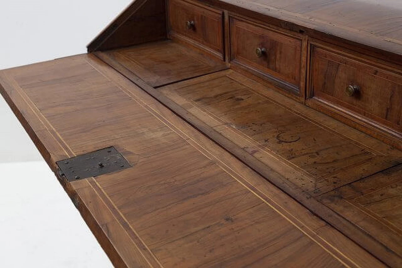 Solid wood desk with drawers, 18th century 5