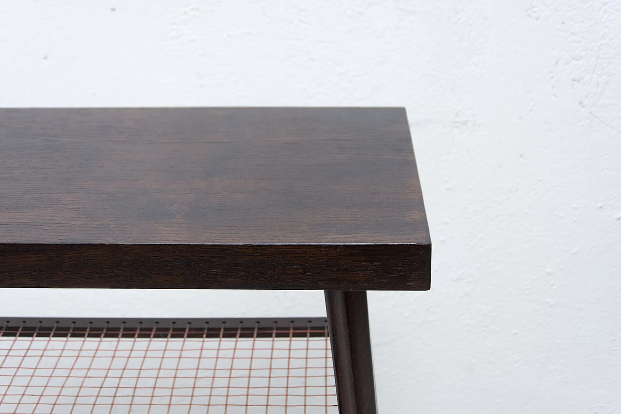 Tavolo in legno di quercia scuro di Dřevopodnik Holešov, anni '60 7