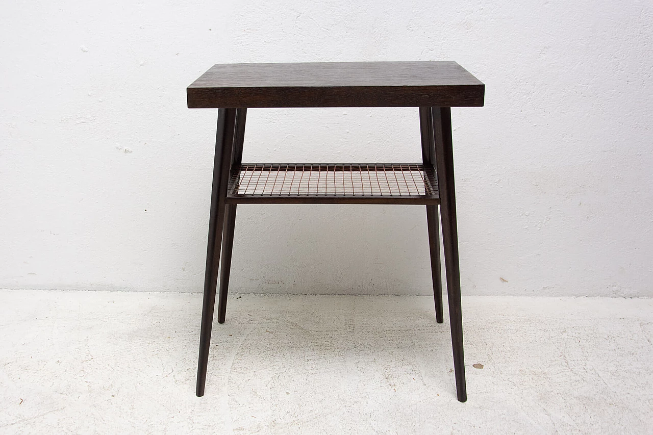 Tavolo in legno di quercia scuro di Dřevopodnik Holešov, anni '60 12