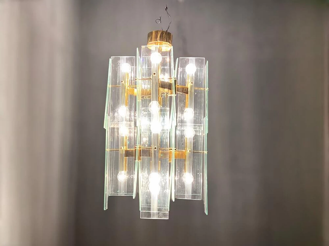 Lampadario in ottone e vetro di Gaetano Sciolari, anni '70 1