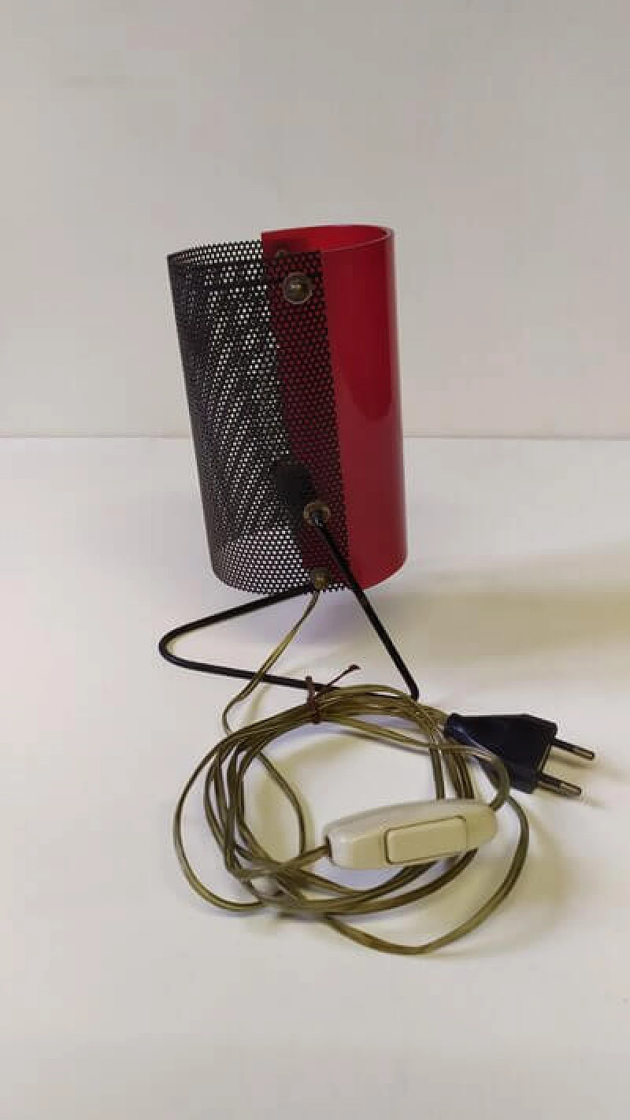 Table lamp in red plexiglass and iron by Stilux, 1950s 5