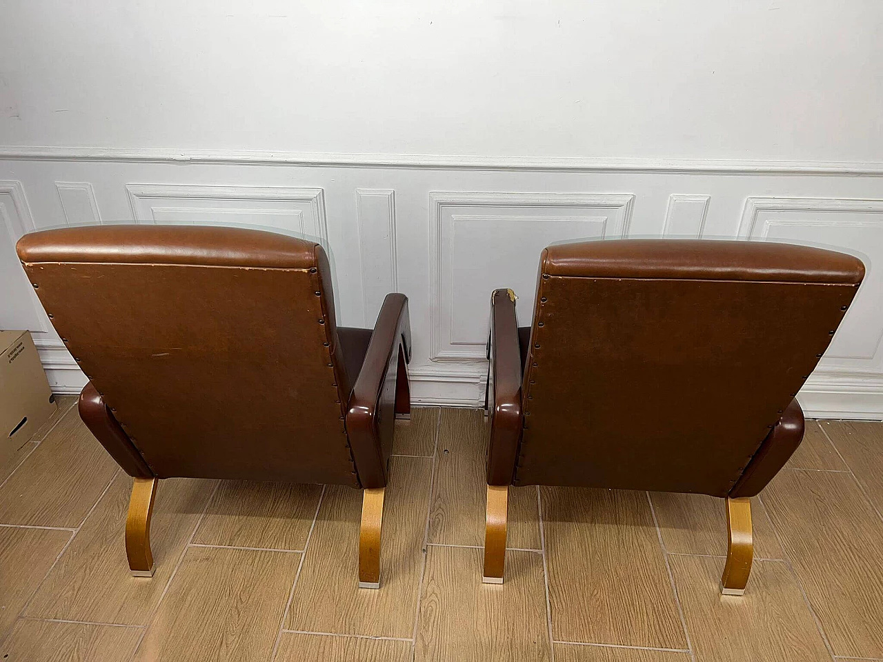 Sofa and pair of armchairs in leather and glass side table, 1960s 3