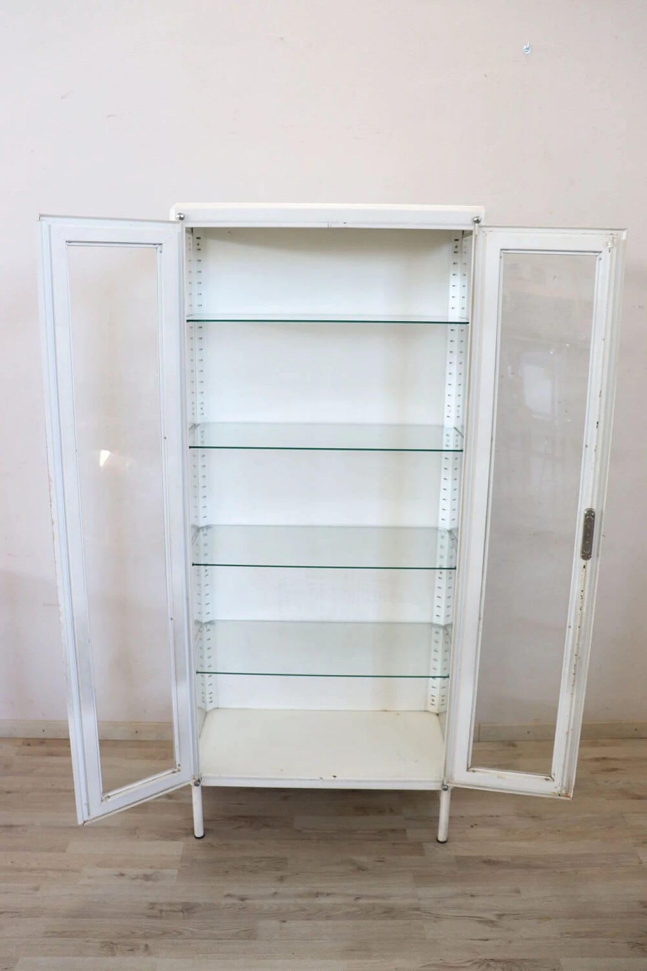 Medical practice glass cabinet in white lacquered metal, 1960s 7