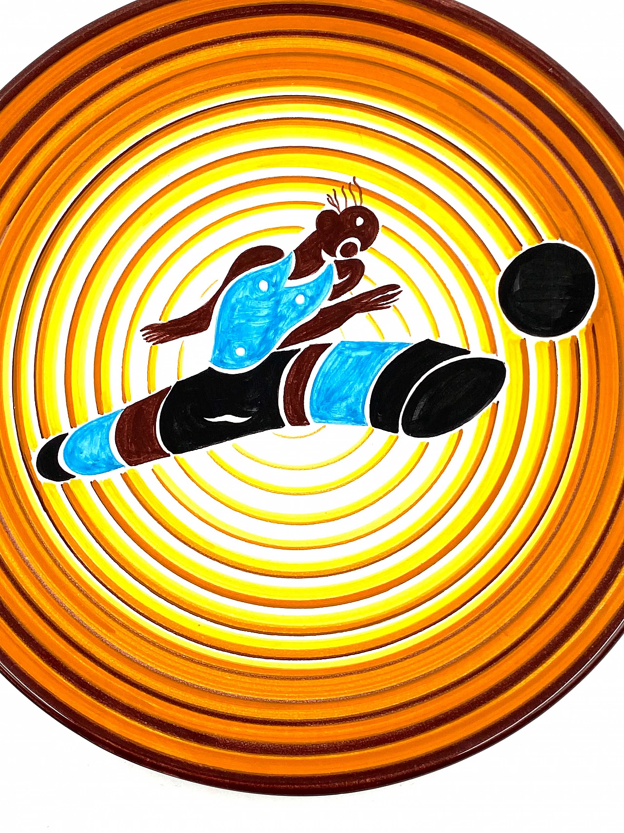 Futurist ceramic plate Calciatore by Dante Baldelli for Fictilia, 1971 5