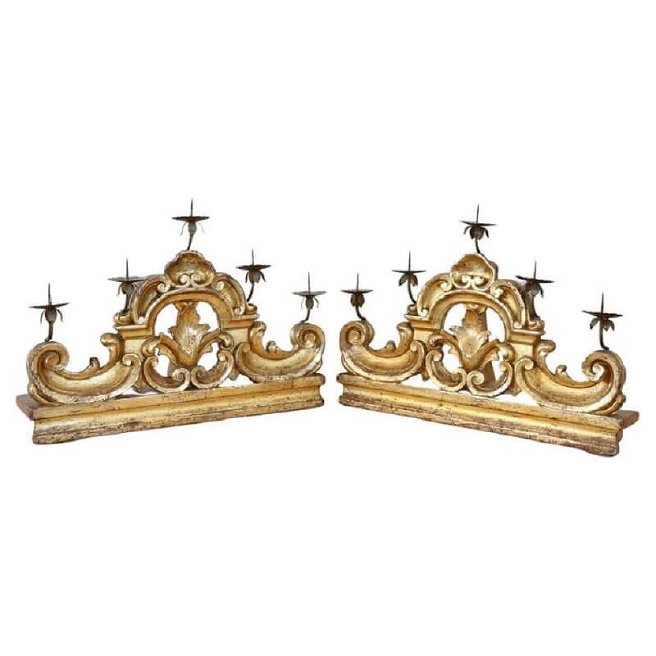 Pair of five-armed candelabra in carved and gilded wood, late 18th century 1
