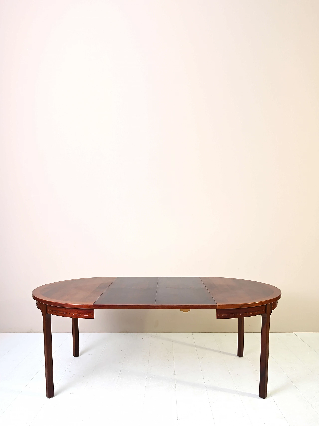 Round dining table in rosewood by Nils Jonsson, 1970s 3