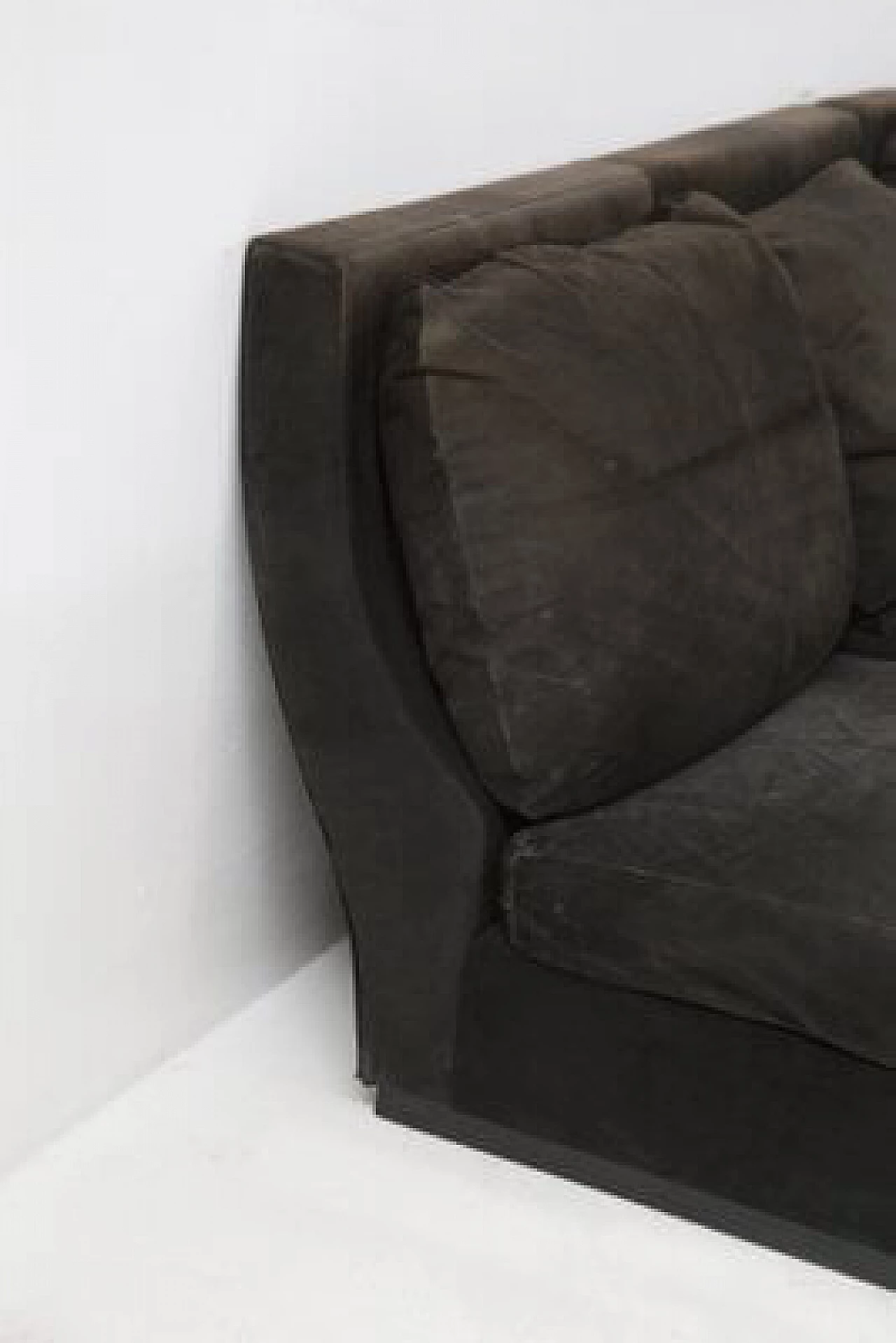 Divano ad angolo in alcantara nero, anni '70 4