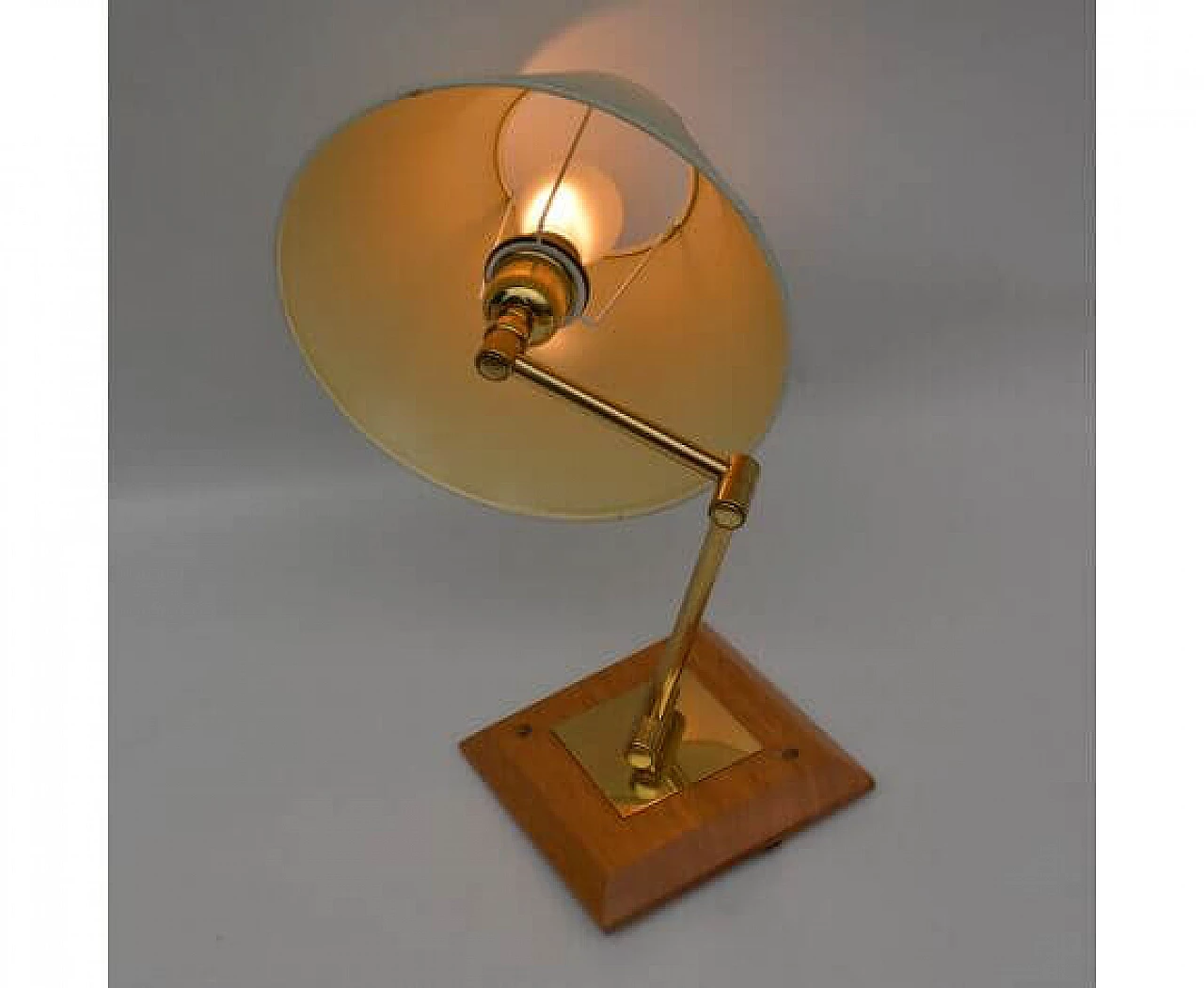 Wall lamp with movable arm, 1970s 10