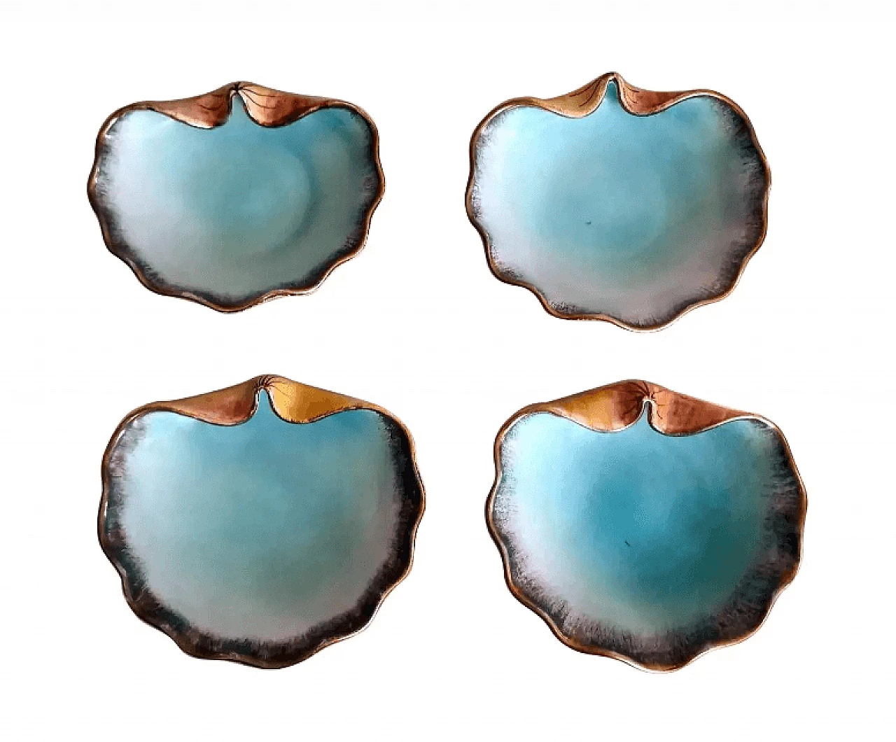 4 Posaceneri in ceramica a forma di conchiglia di Rometti Ceramiche Umbria, anni '30 1