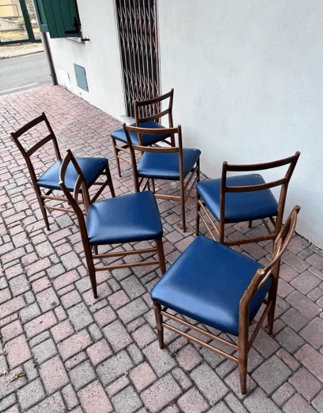 6 Leggera dining chairs in wood and leather by Gio Ponti for Cassina, 1960s 3