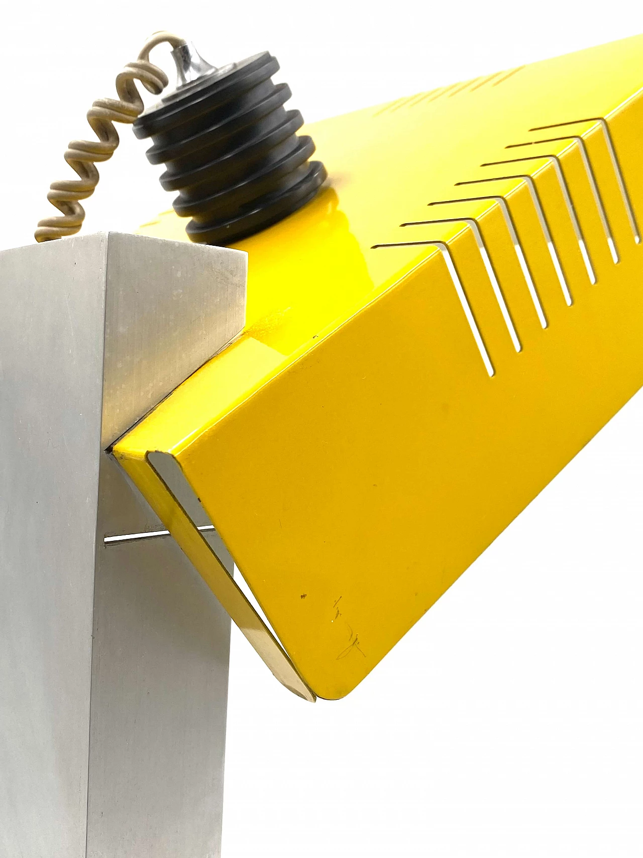 Space Age yellow cubic table lamp, 1970s 18