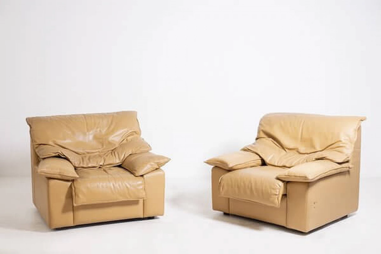 Pair of camel leather armchairs, 1970s 3