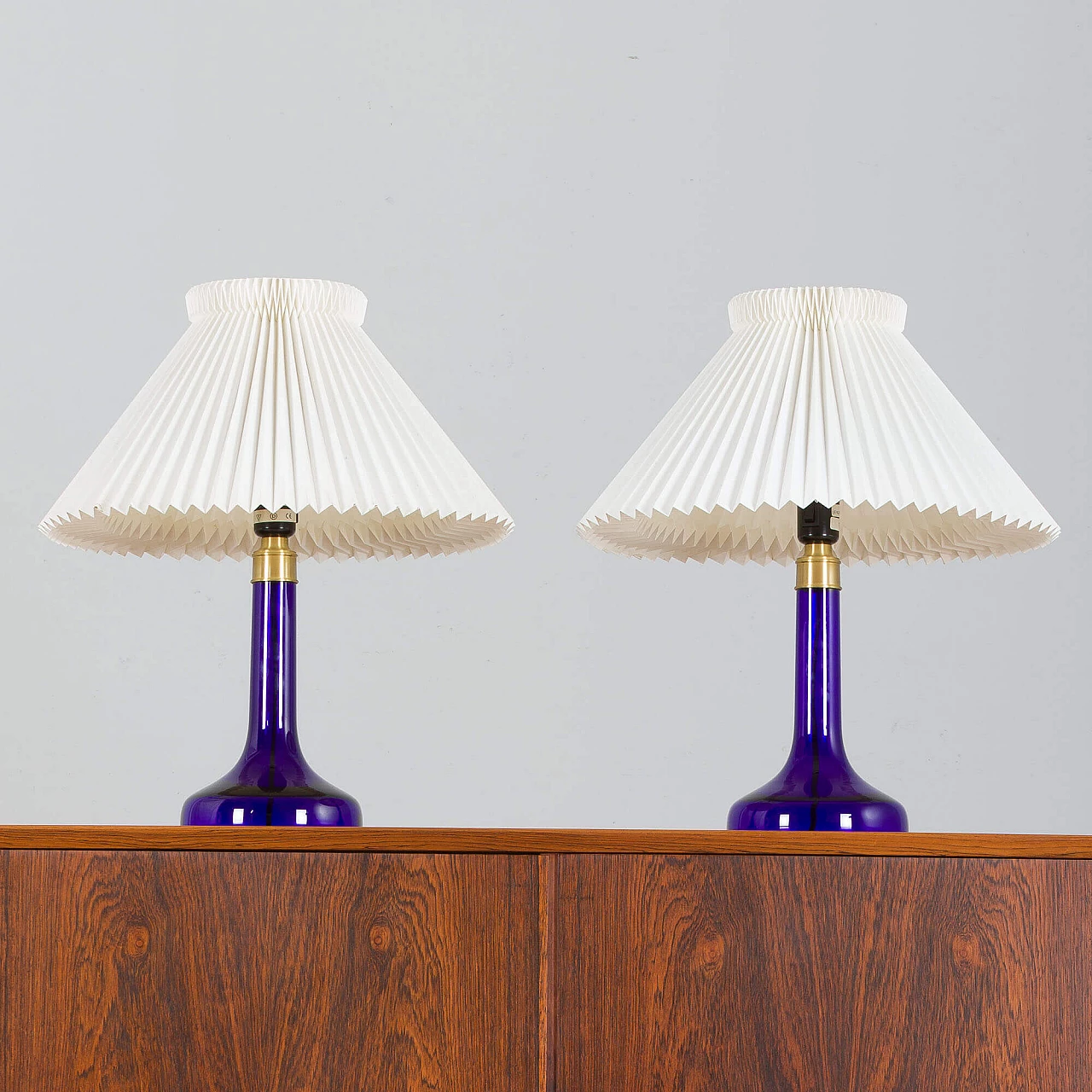 Pair of deep blue table lamps by Holmegaard for Le Klint, 1970s 2