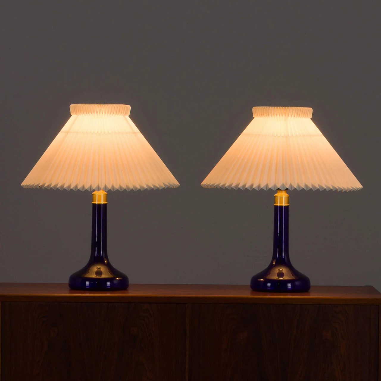 Pair of deep blue table lamps by Holmegaard for Le Klint, 1970s 9