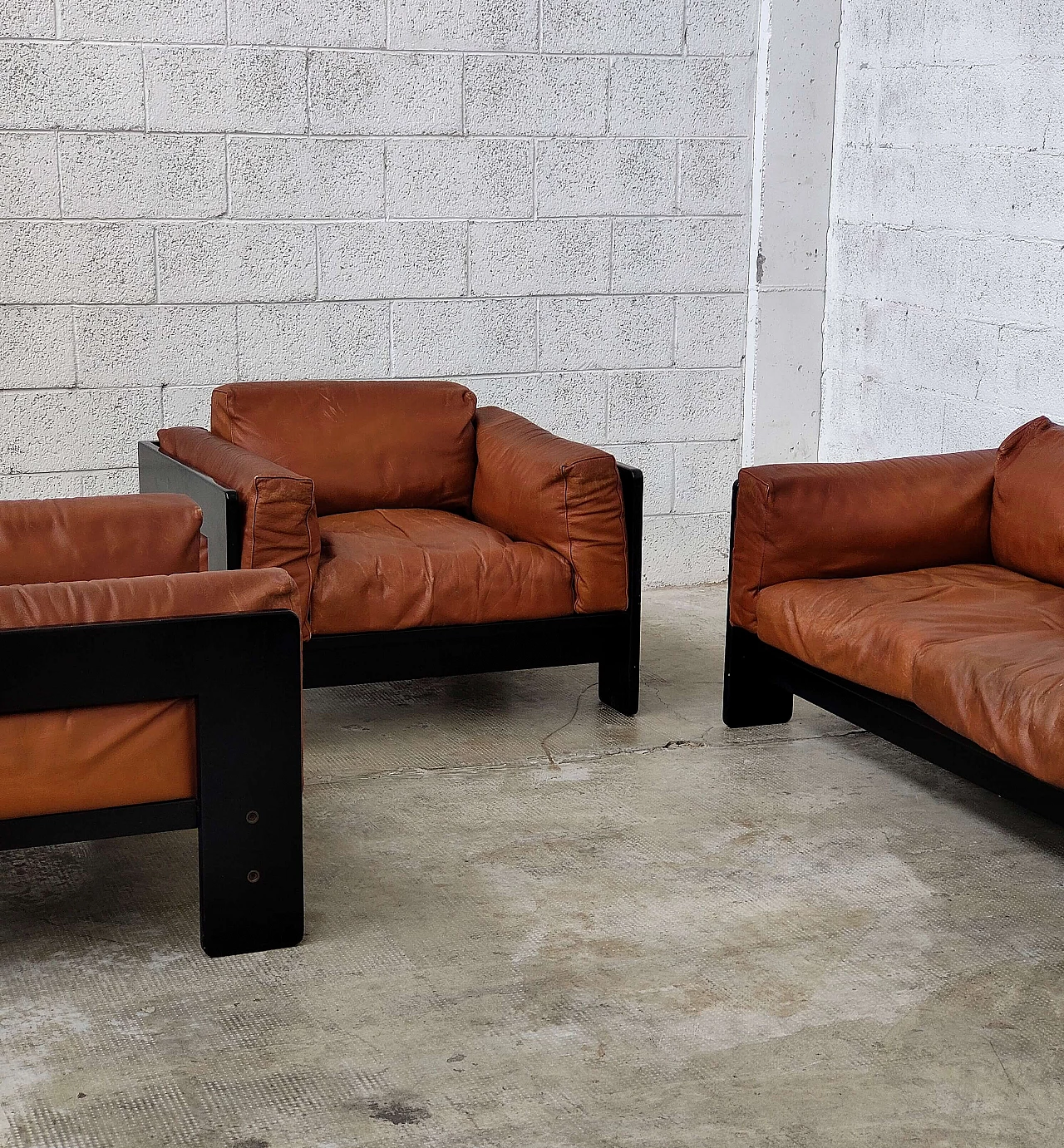 Bastiano leather sofa with 2 armchairs by Afra and Tobia Scarpa for Gavina, 1960s 7