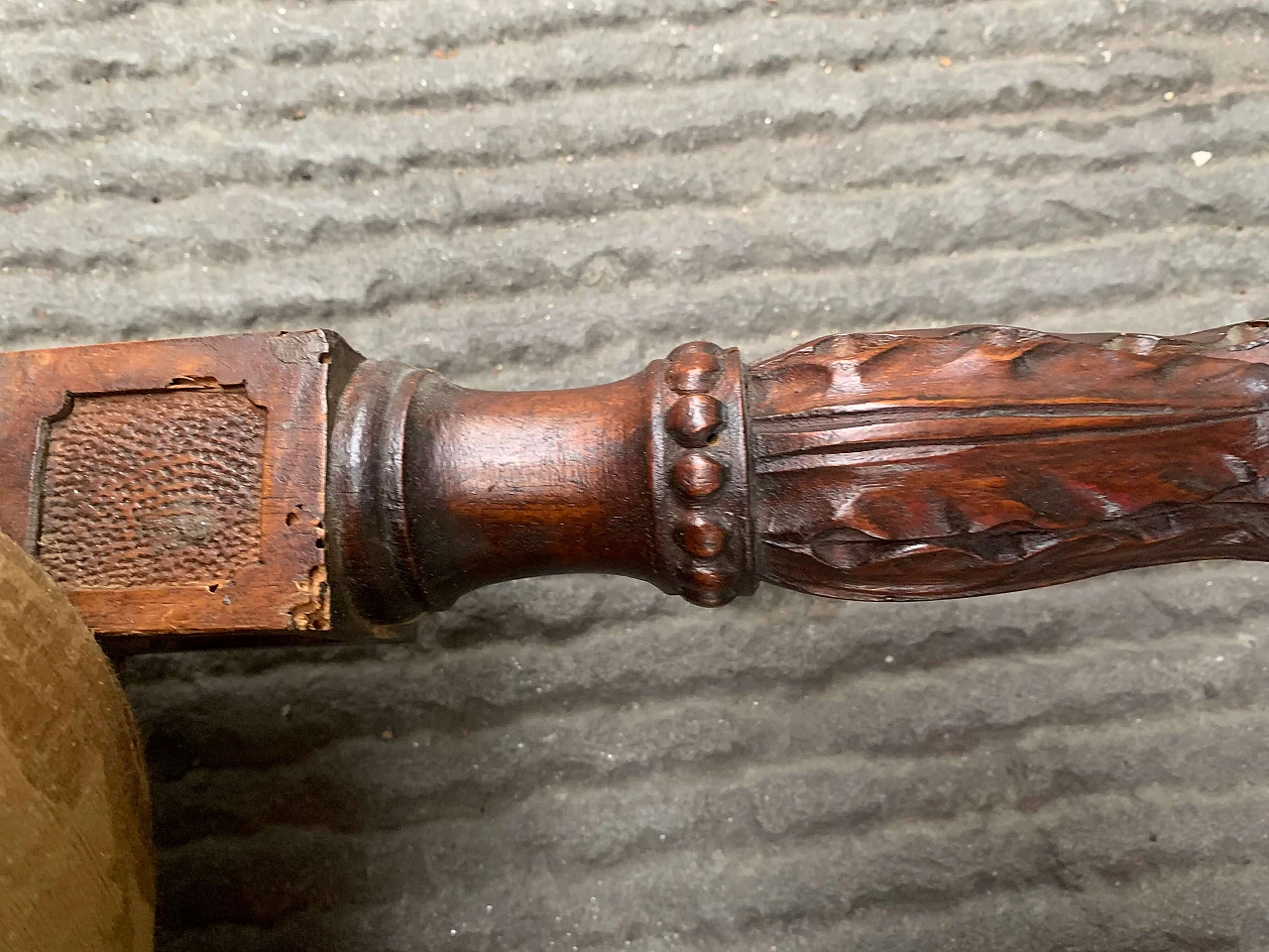 Renaissance style corner chair with carvings, 19th century 11