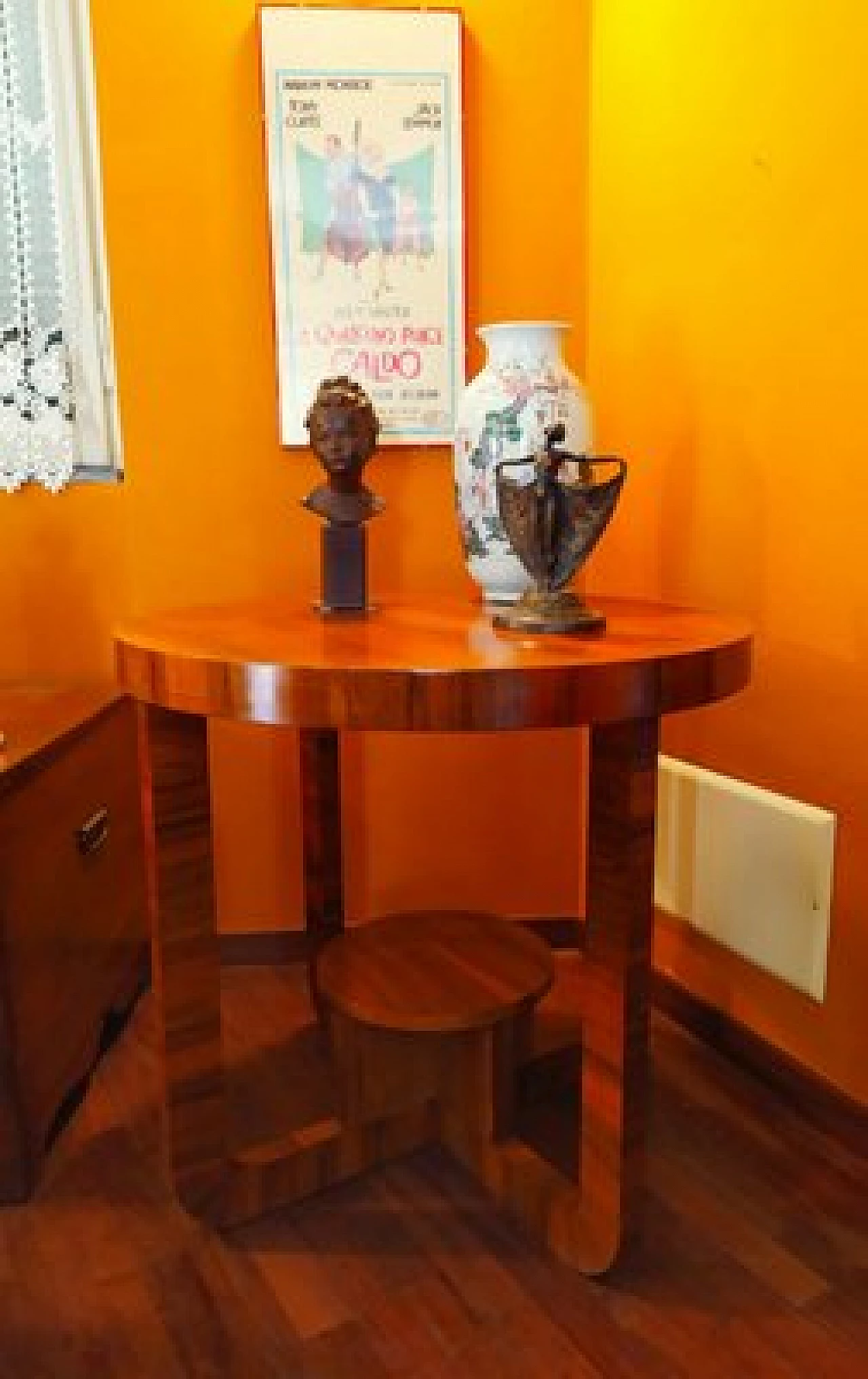 Tavolino rotondo in legno in stile Art Déco, anni '50 4